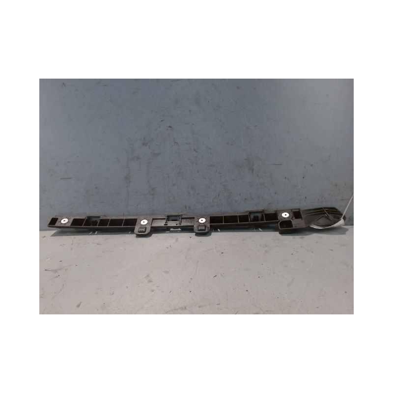 SUPPORT CENTRAL PARE-CHOC ARRIERE  CITROEN C3 AIRCROSS