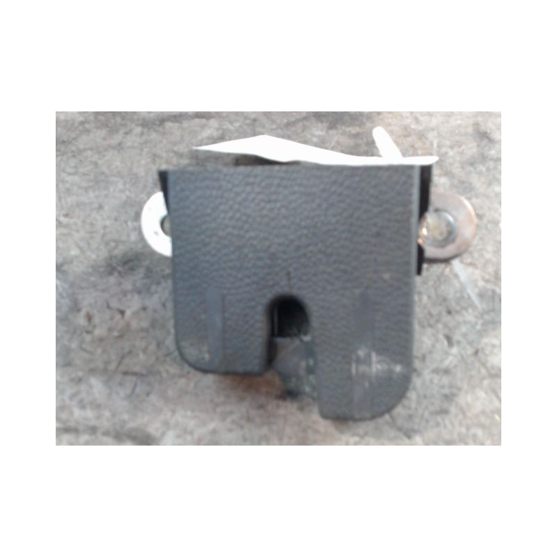 SERRURE HAYON  VOLKSWAGEN GOLF V 2003-2009