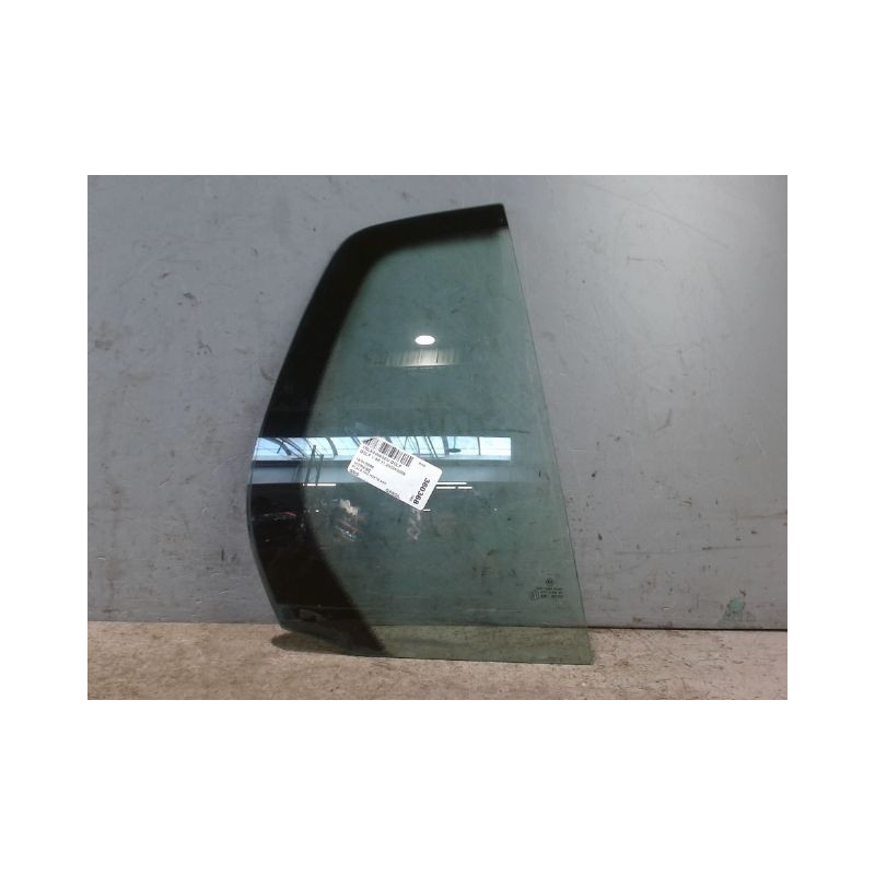 GLACE FIXE PORTE ARD VOLKSWAGEN GOLF V 2003-2009