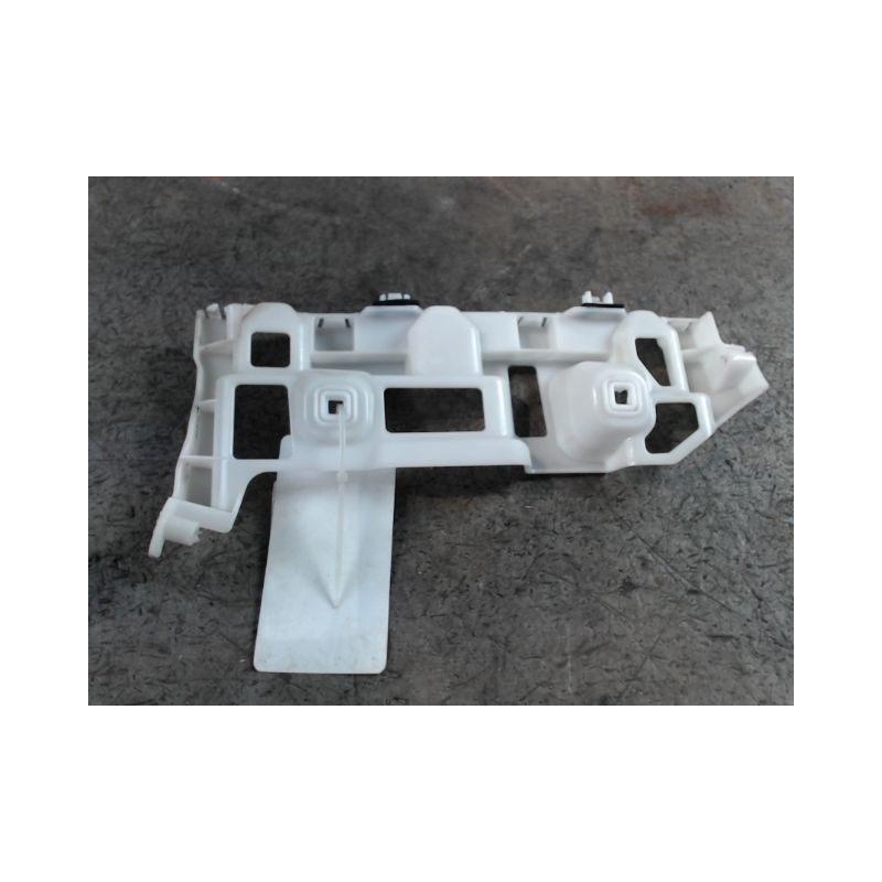 SUPPORT PARE-CHOC ARD RENAULT SCENIC