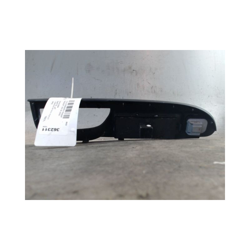 COMMANDE RETROVISSEUR EXTERIEUR ELECTRIQUE VOLKSWAGEN PASSAT SW 2005-