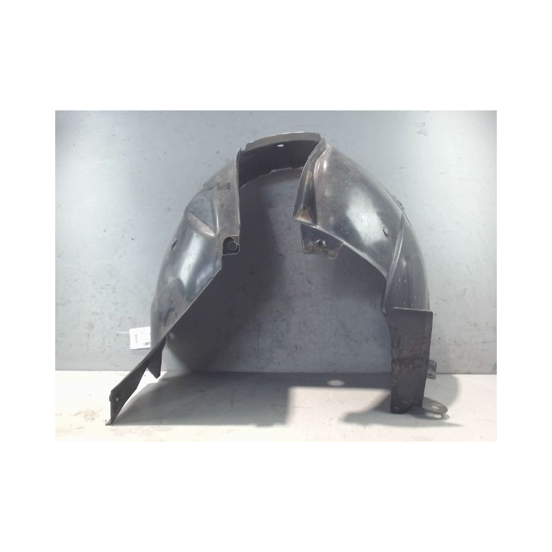 PARE-BOUE AVANT GAUCHE DACIA SANDERO 2008-