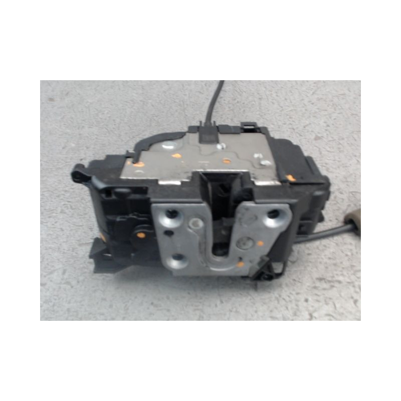 SYSTEME CONDAMNATION AVANT DROIT RENAULT MASTER