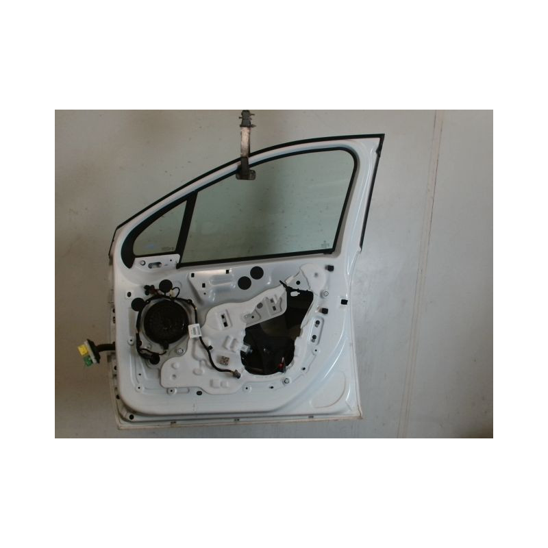 PORTE AVANT DROIT PEUGEOT 208