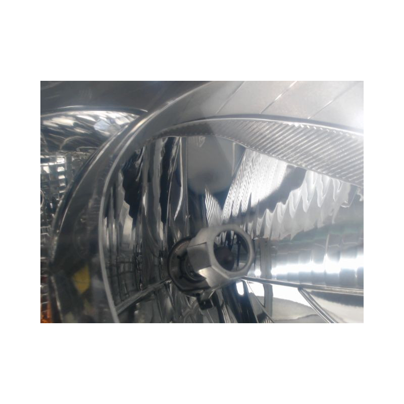 PHARE DROIT PEUGEOT PARTNER