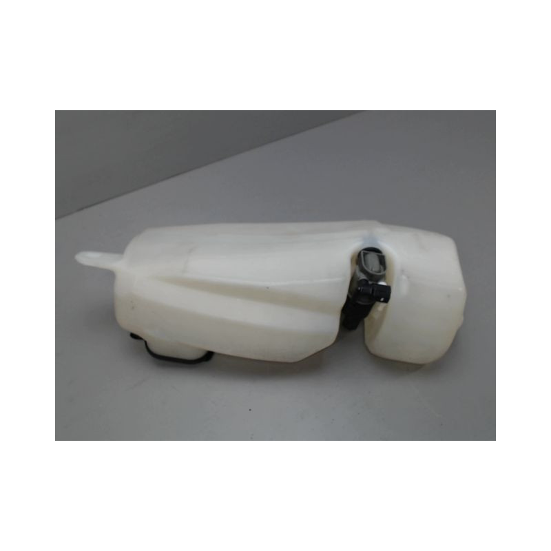 RESERVOIR LAVE-GLACE AVANT DACIA SANDERO