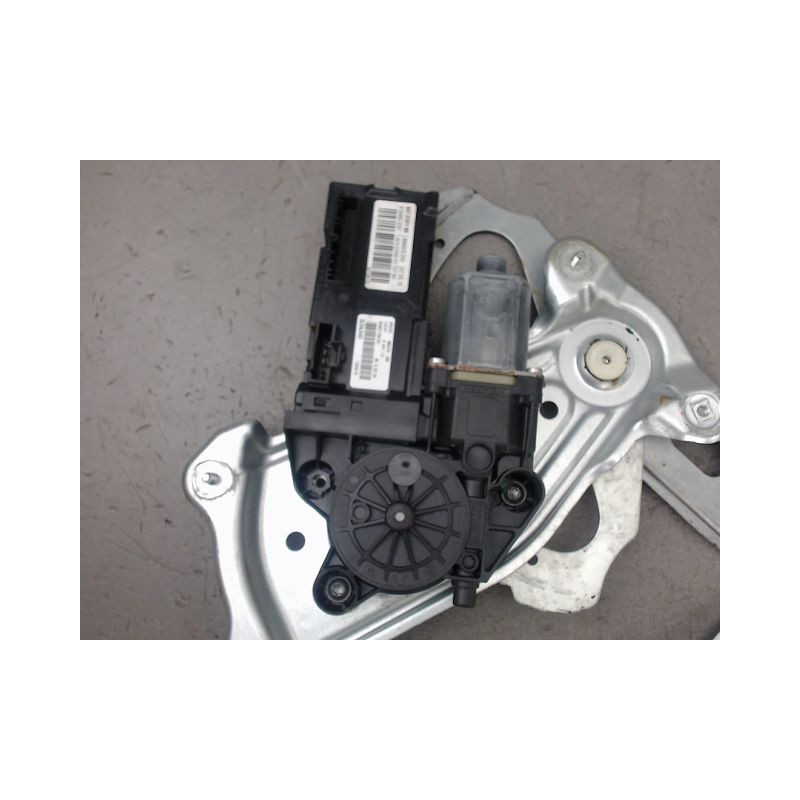 MECANISME LEVE-GLACE AVANT GAUCHE RENAULT MEGANE