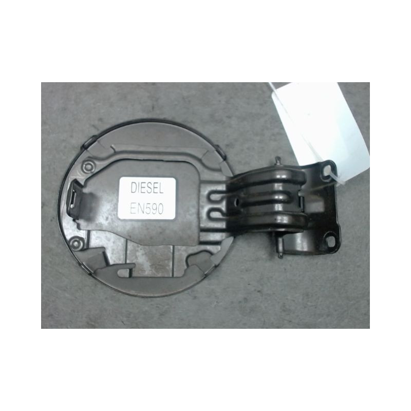 VOLET DE TRAPPE CARBURANT MITSUBISHI ASX