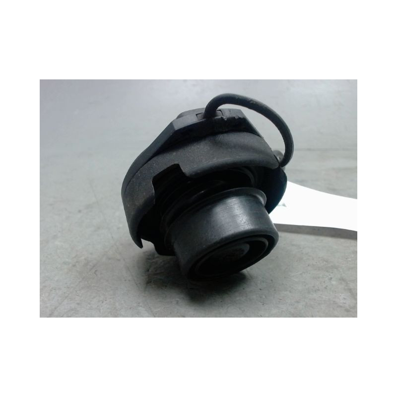 BOUCHON RESERVOIR A CARBURANT VOLKSWAGEN GOLF VI 2008-