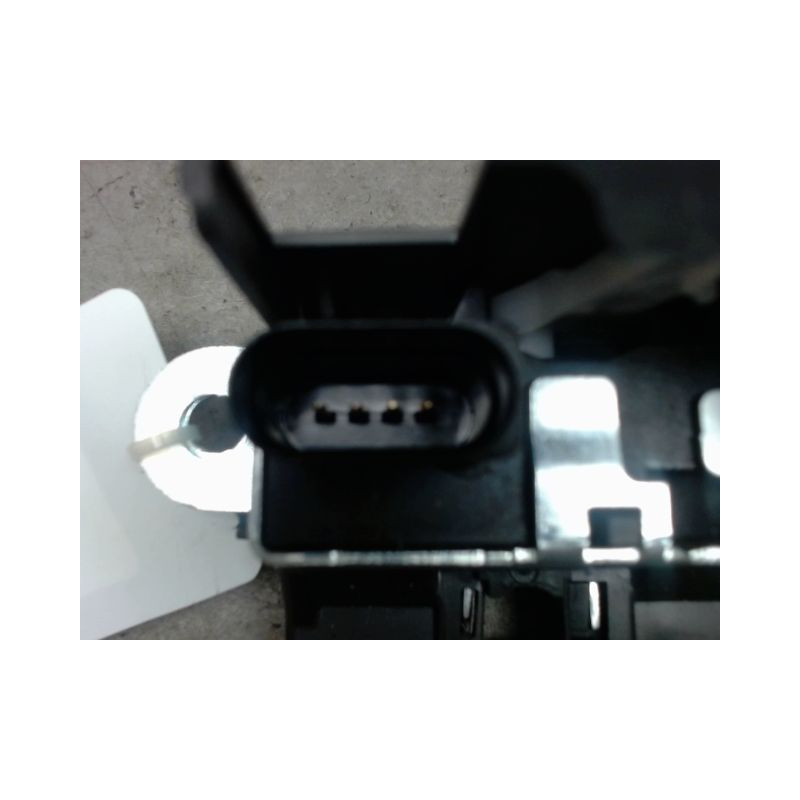 SERRURE HAYON  VOLKSWAGEN GOLF VI 2008-