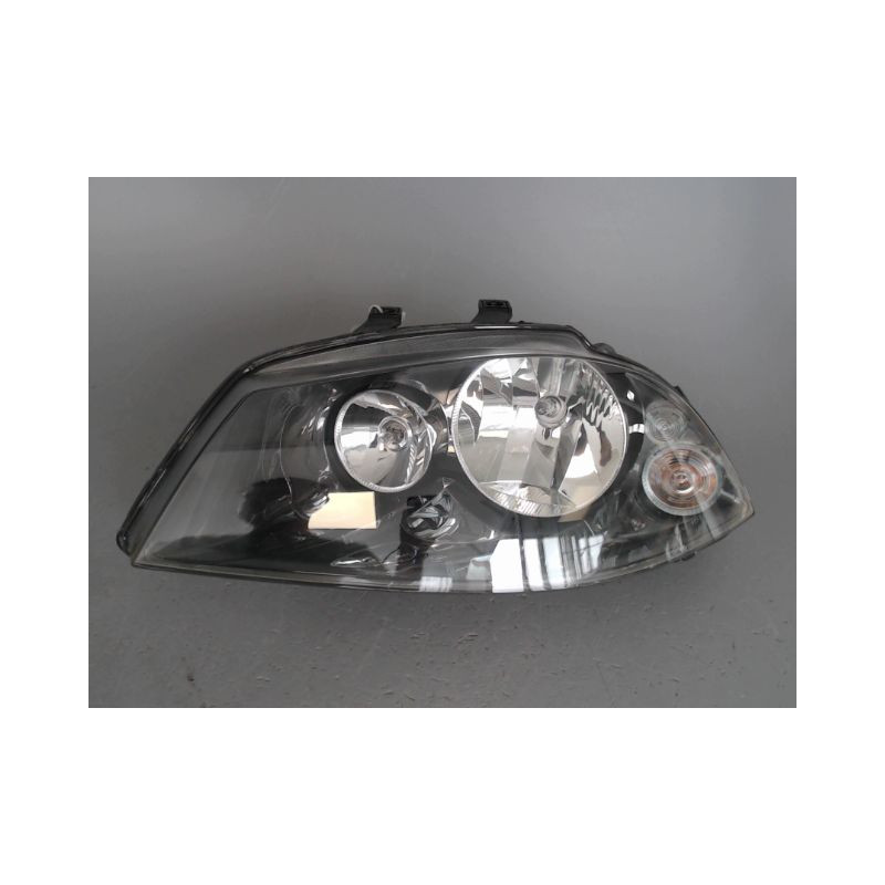 PHARE GAUCHE SEAT IBIZA 3 PHASE 2 DIESEL