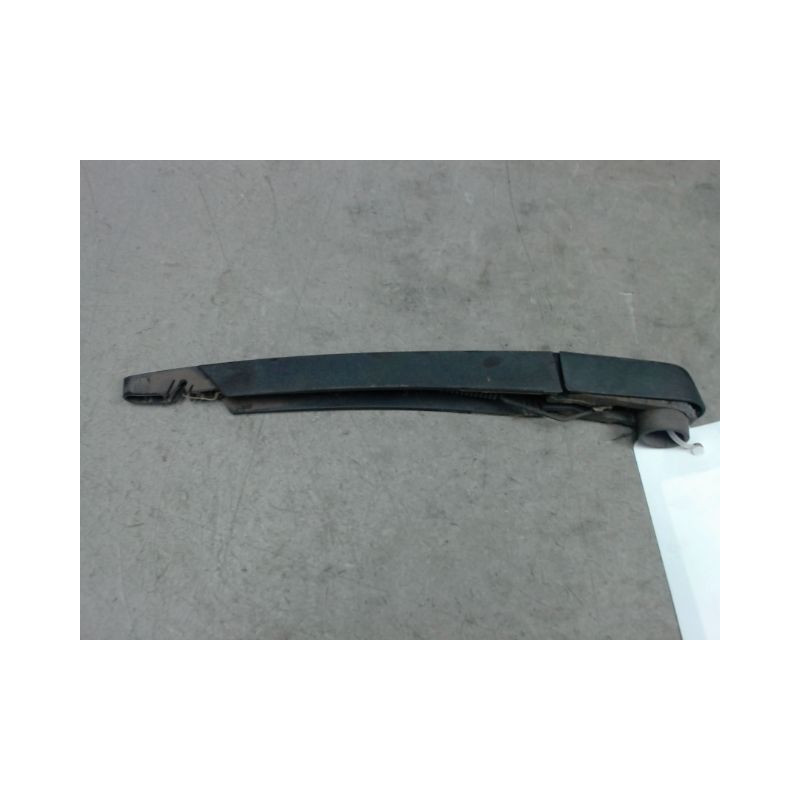 BRAS ESSUIE-GLACE ARRIERE PEUGEOT 5008 1 PHASE 1 2.0 HDI - 16V T