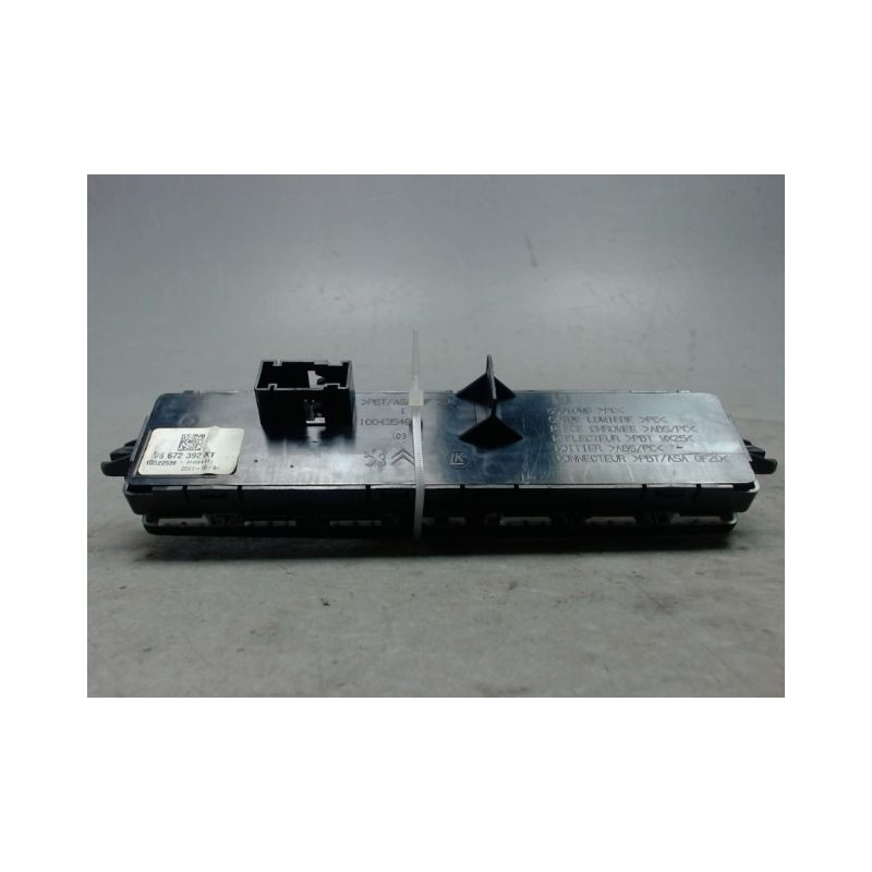 BOUTON DE WARNING PEUGEOT 5008 1 PHASE 1 2.0 HDI - 16V T
