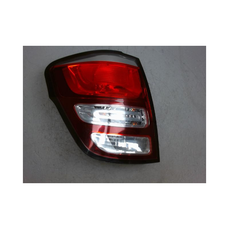 FEU ARRIERE GAUCHE  CITROEN C3 2 PHASE 2 1.4 HDI - 8V TURB