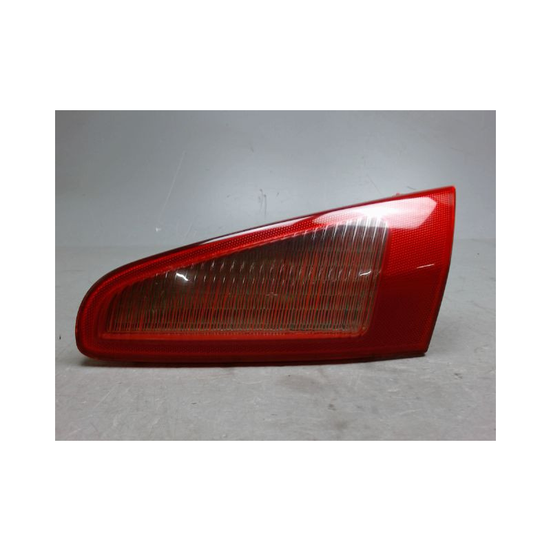 FEU ARRIERE INTERIEUR DROIT ALFA ROMEO 147 2004-