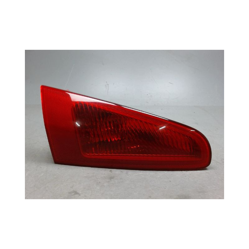 FEU ARRIERE INTERIEUR GAUCHE ALFA ROMEO 147 2004-