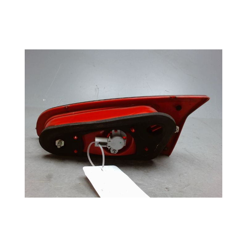 FEU ARRIERE INTERIEUR GAUCHE ALFA ROMEO 147 2004-