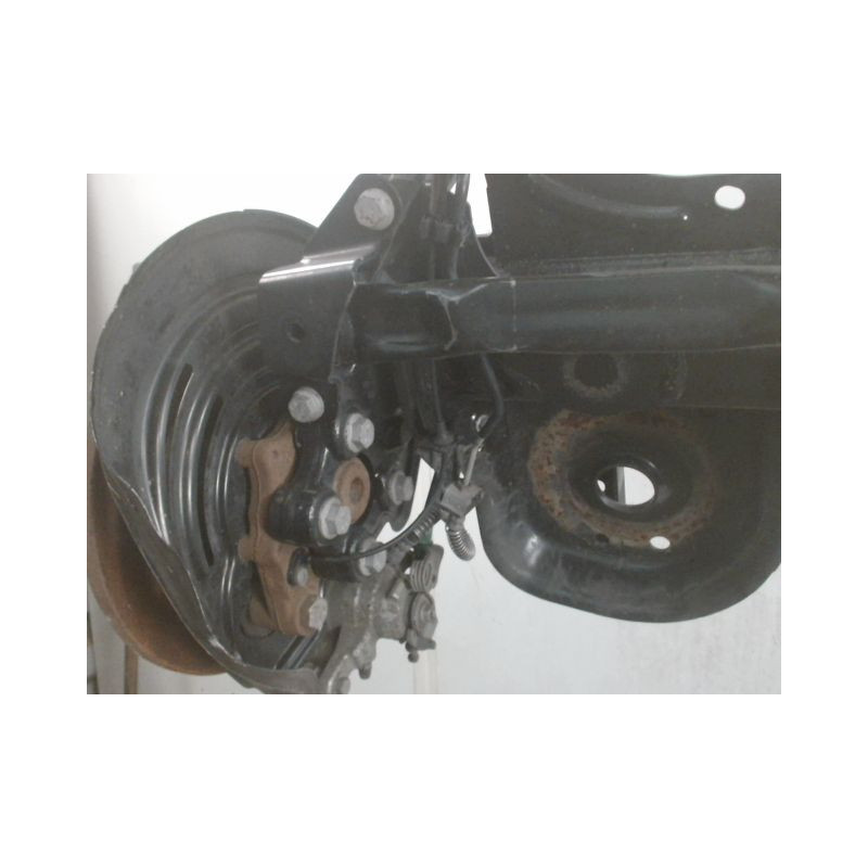 TRAIN ARRIERE RENAULT TRAFIC