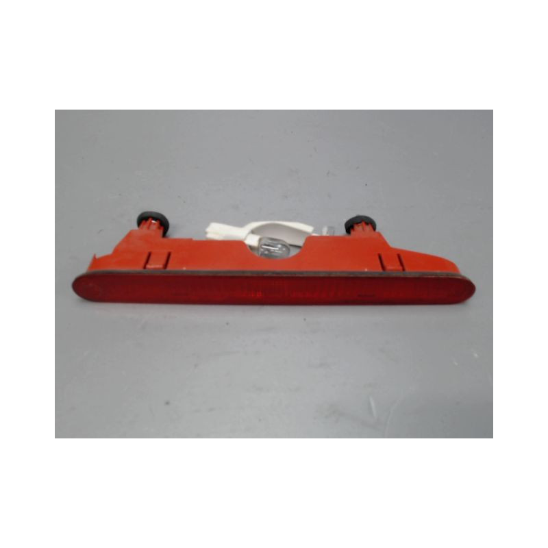 FEUX STOP SUPPLEMENTAIRE CITROEN BERLINGO