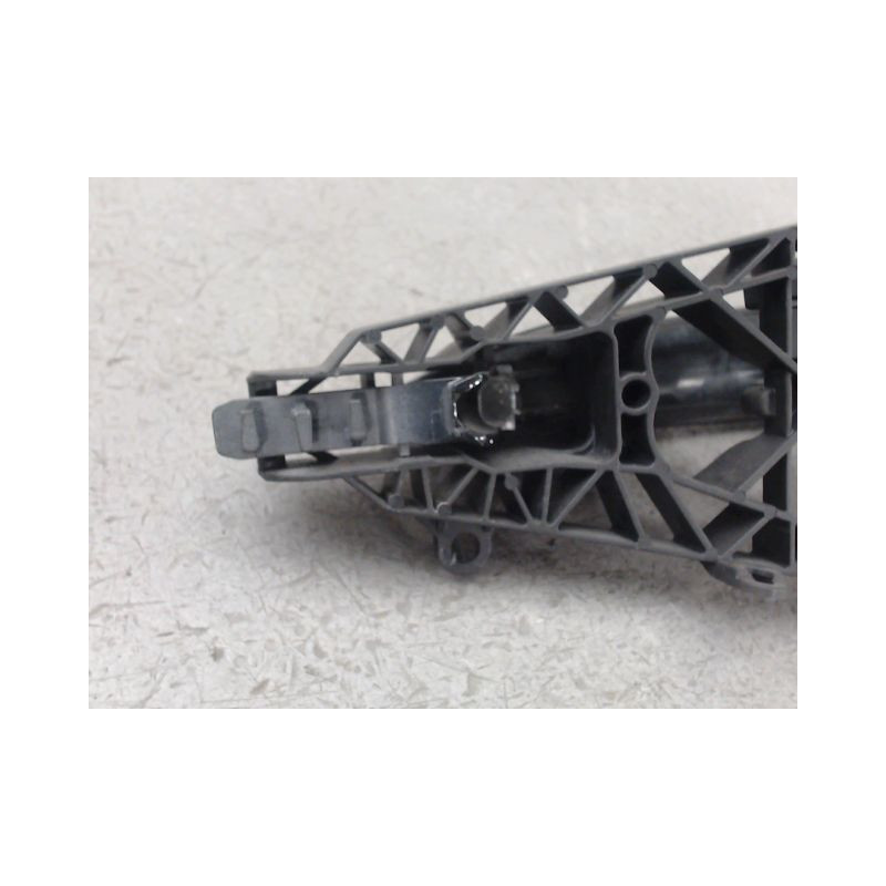 POIGNEE EXTERIEURE PORTE AVANT DROIT B.M.W. X1