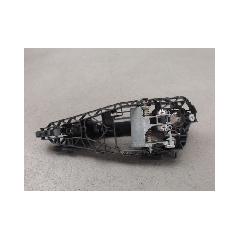 POIGNEE EXTERIEURE PORTE ARRIERE DROIT B.M.W. X1