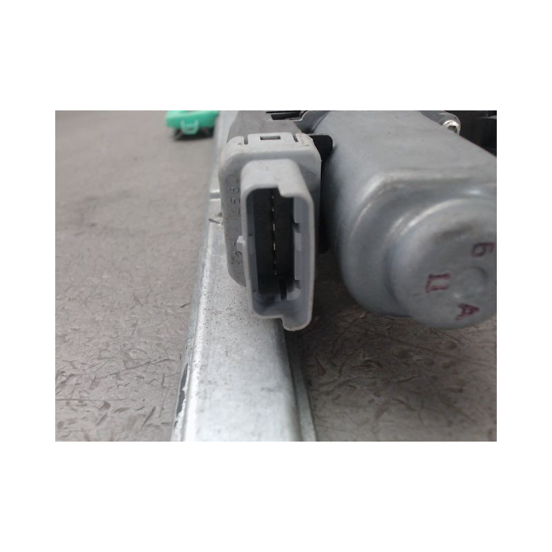 MECANISME LEVE-GLACE AVANT DROIT FIAT SCUDO