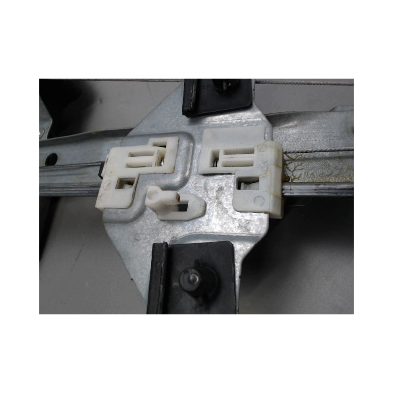 MECANISME LEVE-GLACE ARRIERE GAUCHE DACIA LODGY