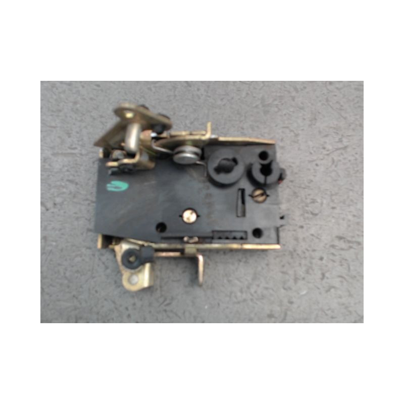 SYSTEME CONDAMNATION AVANT DROIT PEUGEOT 106