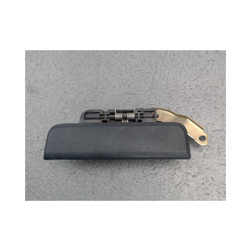POIGNEE EXTERIEURE PORTE AVANT DROIT PEUGEOT 106