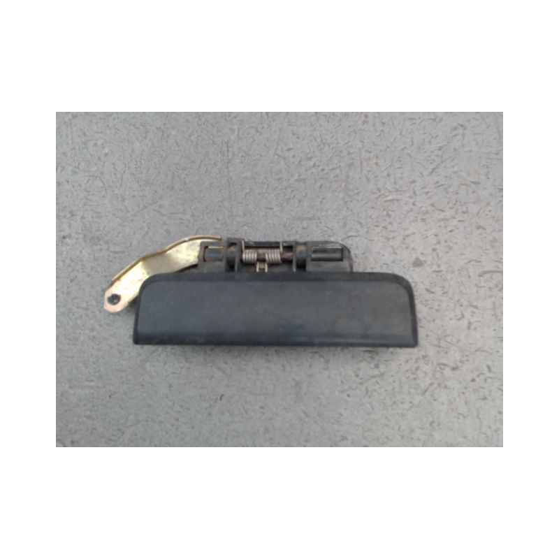 POIGNEE EXTERIEURE PORTE AVANT GAUCHE PEUGEOT 106