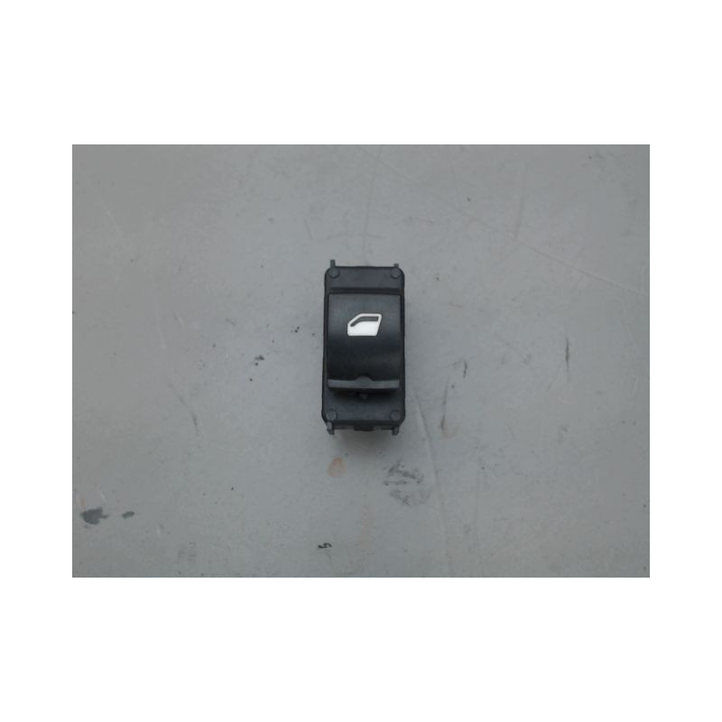 COMMANDE LEVE-GLACE PORTE AVD PEUGEOT 208