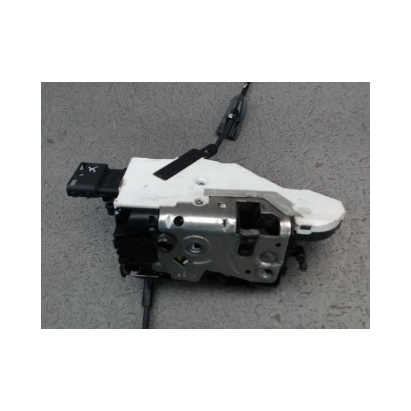 SYSTEME CONDAMNATION AVANT DROIT PEUGEOT 207