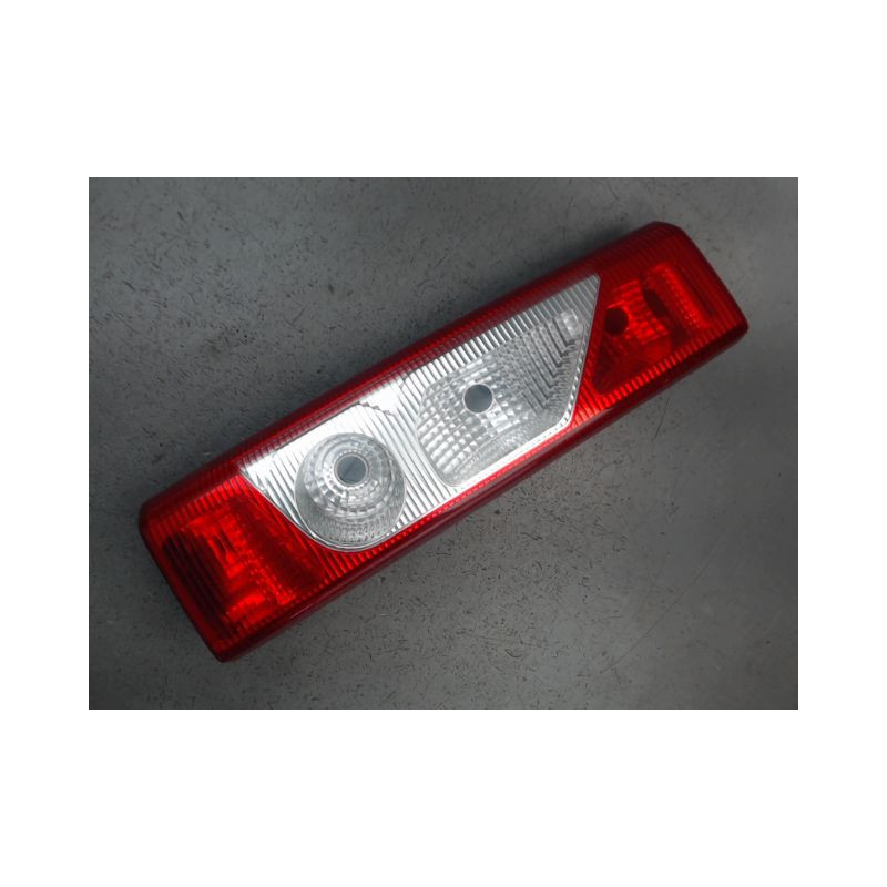 FEU ARRIERE GAUCHE  FIAT SCUDO