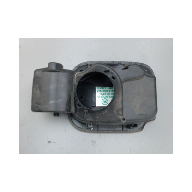 VOLET DE TRAPPE CARBURANT RENAULT CLIO