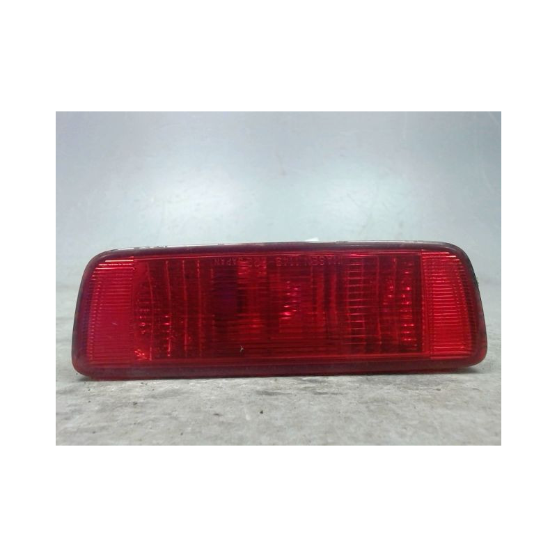 FEU BROUILLARD CENTRAL ARRIERE MITSUBISHI ASX