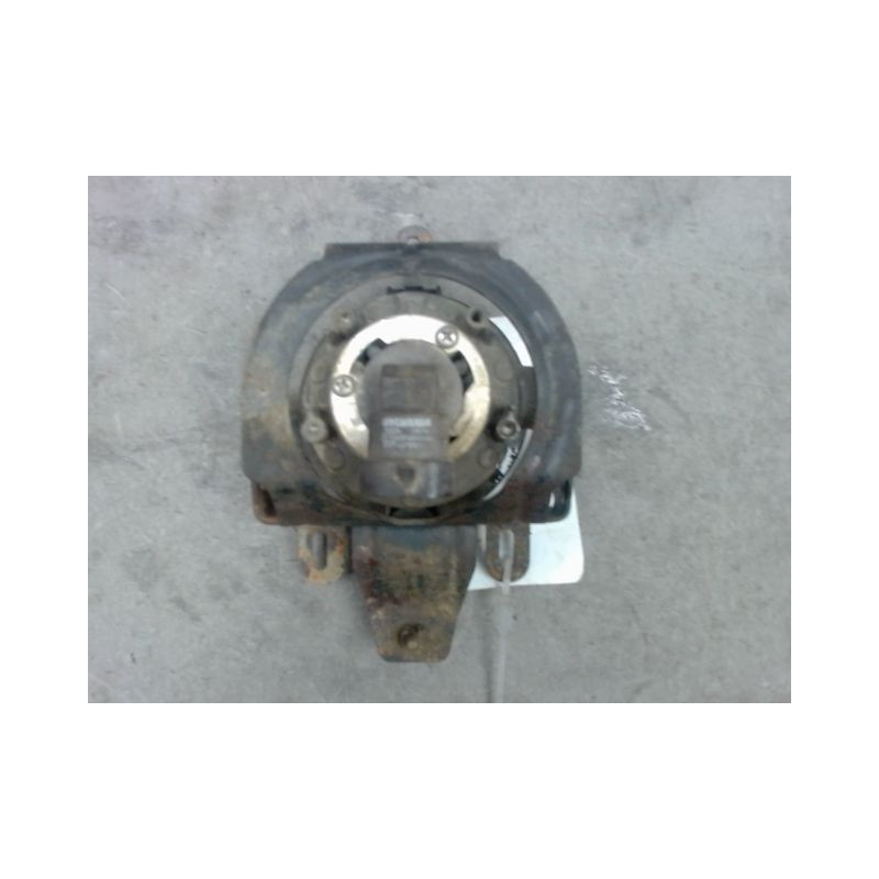 PHARE ANTIBROUILLARD AVANT GAUCHE MITSUBISHI PAJERO 2003-