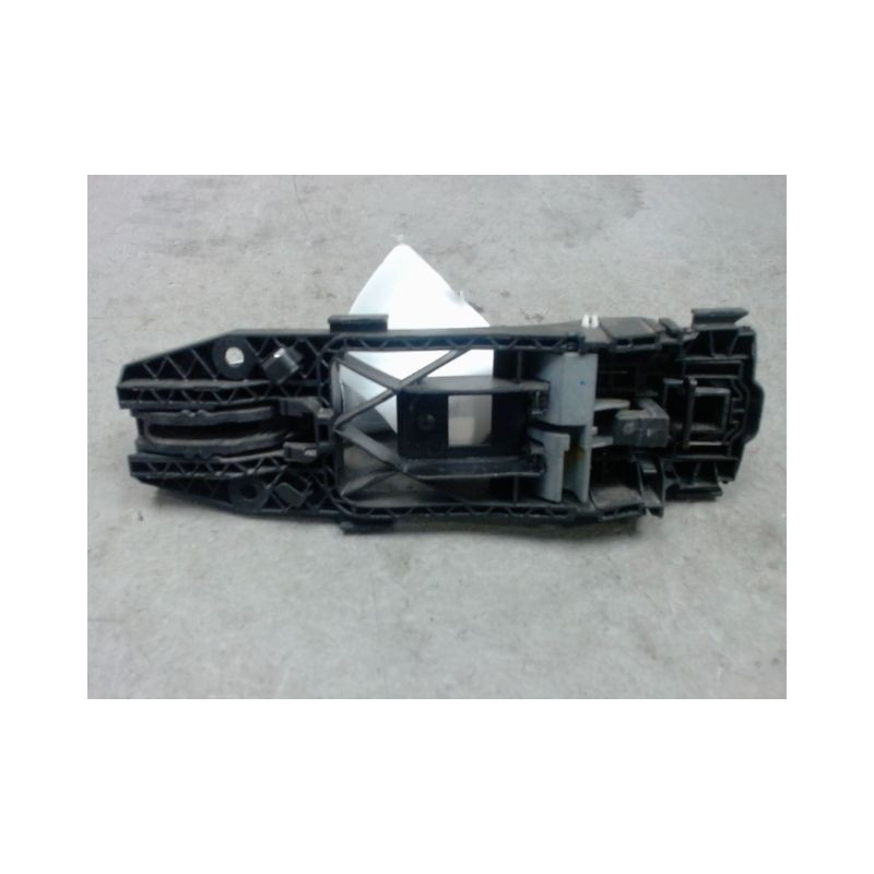 POIGNEE EXTERIEURE PORTE AVANT DROIT VOLKSWAGEN POLO
