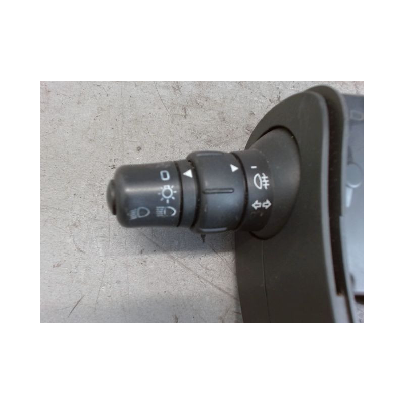 COMMANDE CLIGNOTANT RENAULT MODUS