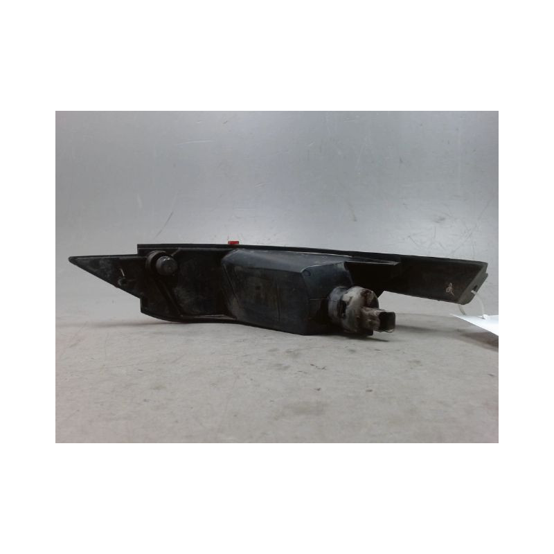 FEU DE PARE-CHOC ARRIERE GAUCHE FORD C-MAX