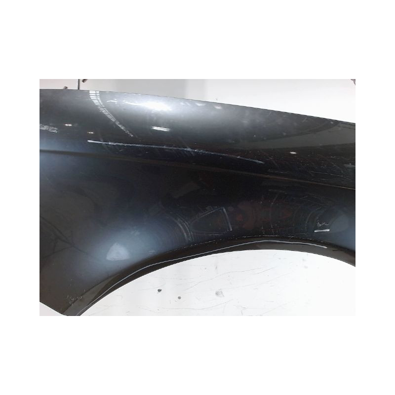 AILE AVANT GAUCHE AUDI A4 2 AVANT PHASE 2 BREAK GASOI