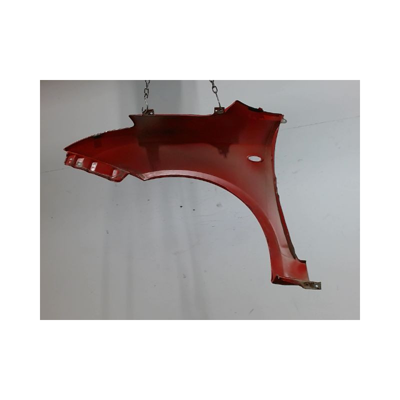 AILE AVANT DROIT SUZUKI SWIFT 3 1.3I - 16V