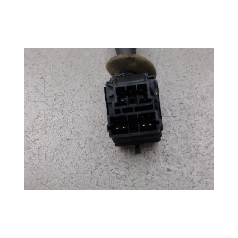 COMMANDE CLIGNOTANT PEUGEOT 106