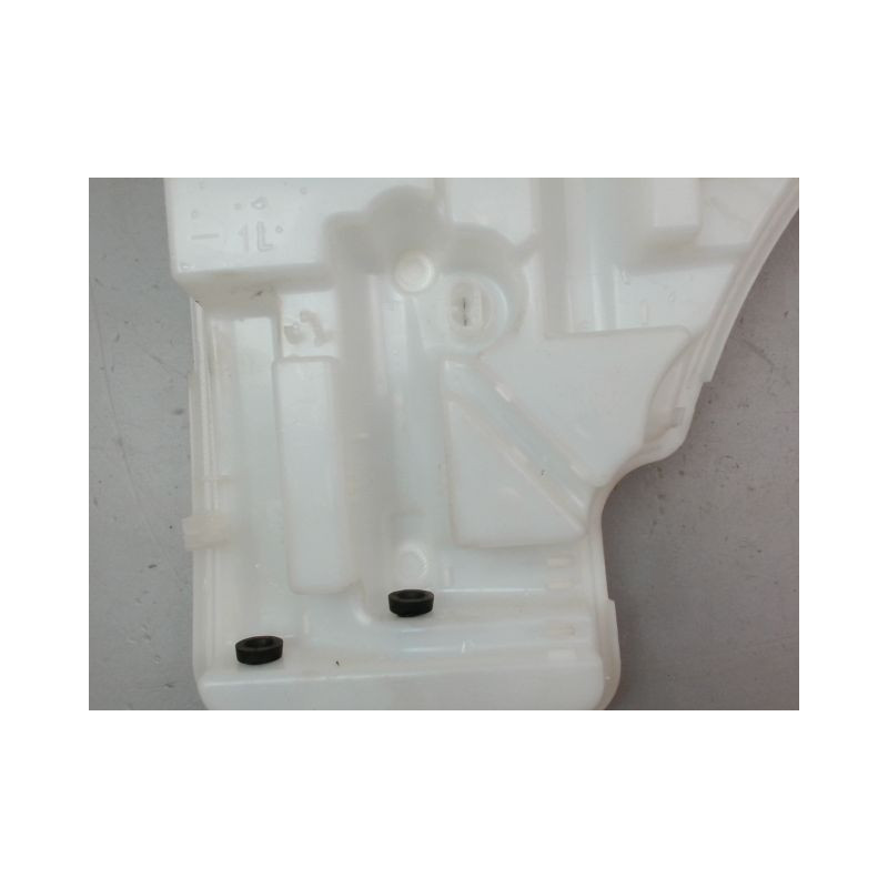 RESERVOIR LAVE-GLACE AVANT B.M.W. SERIE 1