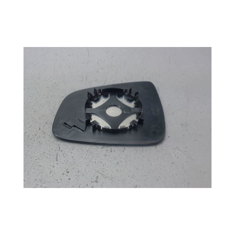 GLACE RETROVISEUR EXT D DACIA SANDERO