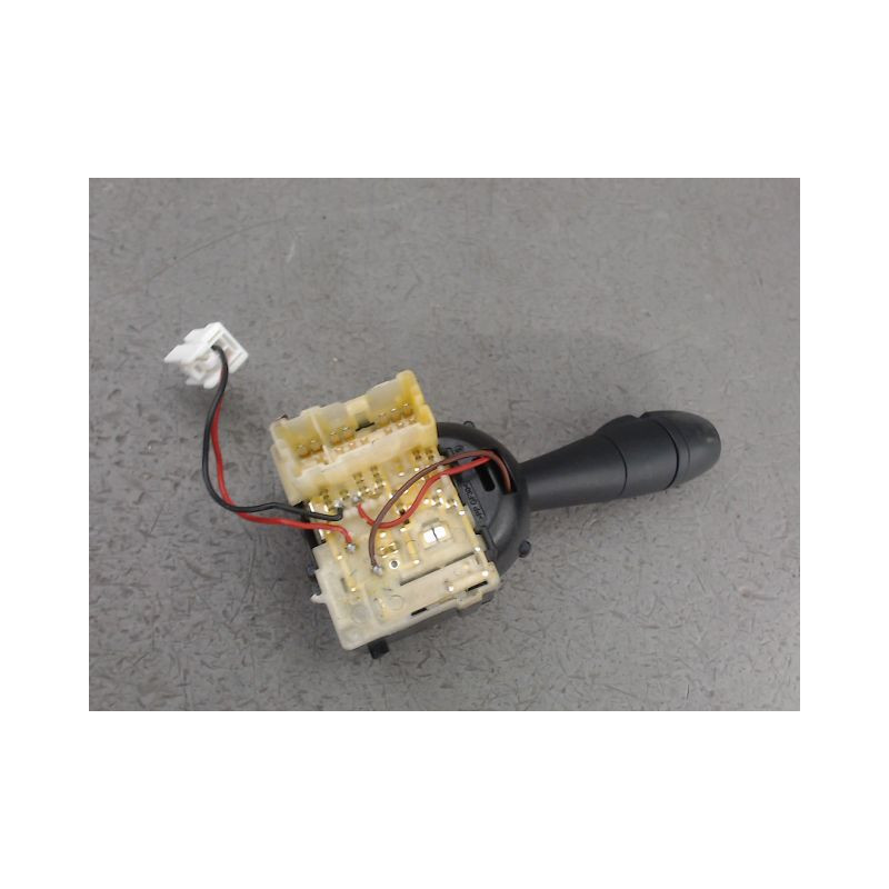 COMMANDE CLIGNOTANT RENAULT TWINGO