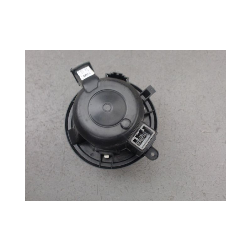 MOTEUR VENTILATEUR CHAUFFAGE RENAULT TWINGO