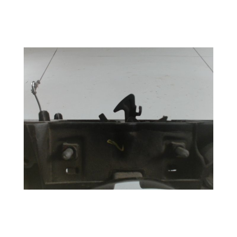 FACE AVANT RENAULT CLIO