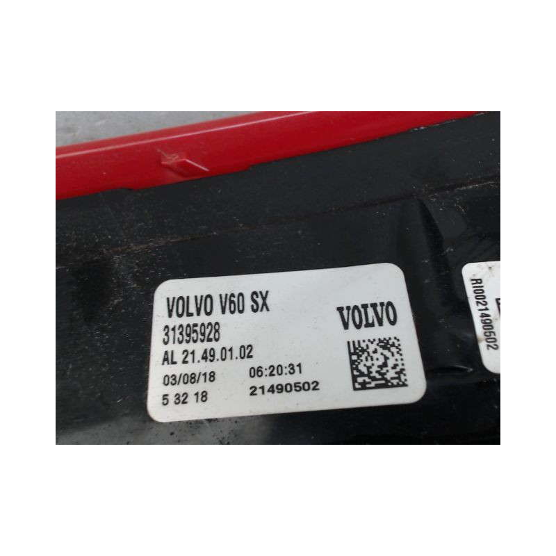 FEU ARRIERE GAUCHE  VOLVO V60