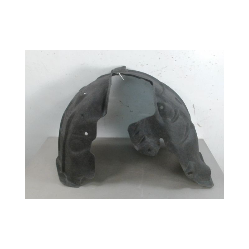 PARE-BOUE AVANT DROIT RENAULT MEGANE