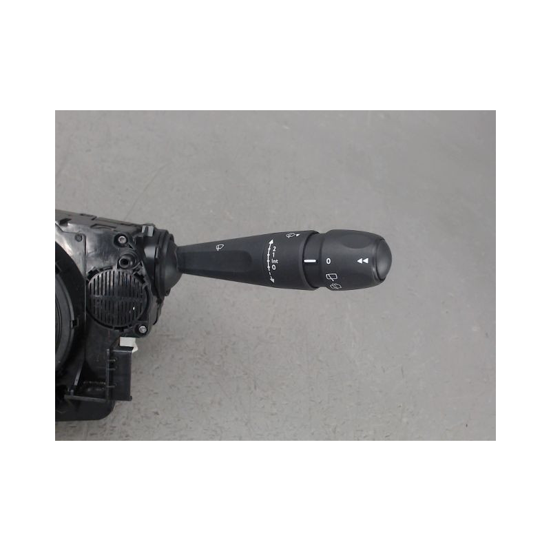 BLOC COMMODOS PEUGEOT 2008